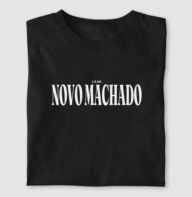 Camiseta Tipografia de Novo Machado